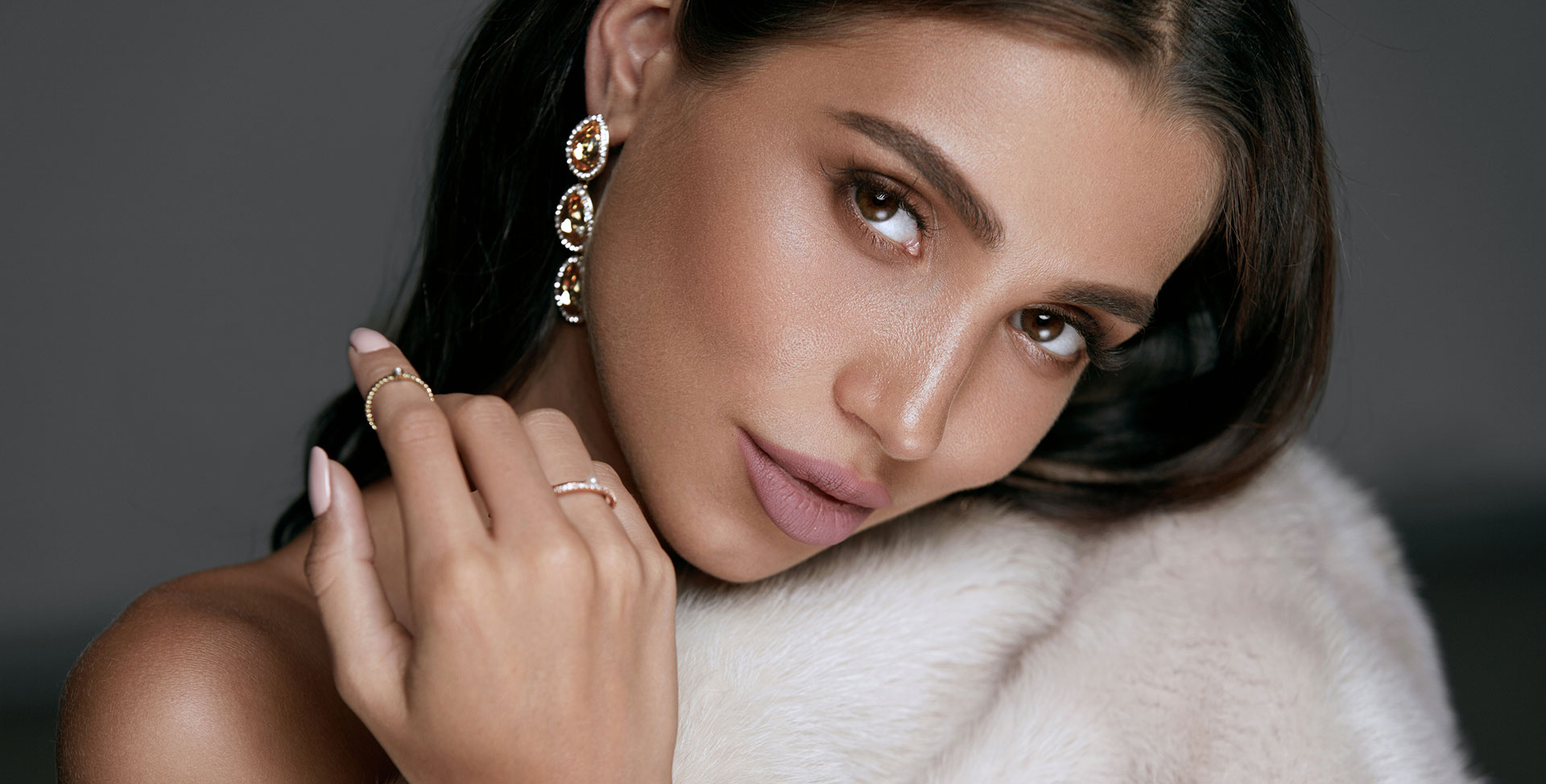 chicago model for plastic surgery with dark hair attractive lips chicago model for plastic surgery with dark hair attractive lips